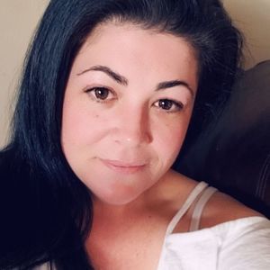 Meet your Posher, Suzanne